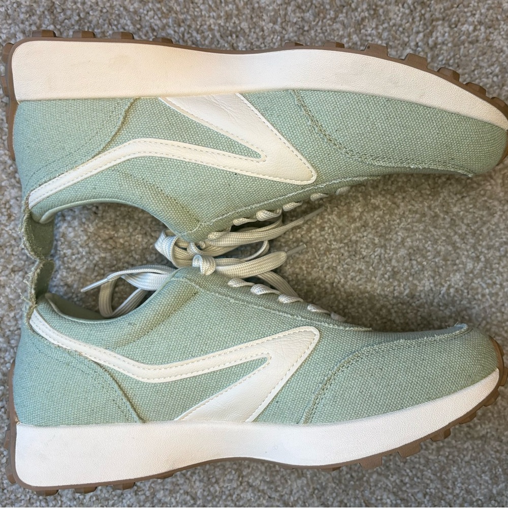 Dolce Vita DV Braiden Sage Green Avacado Womens Lifestyle Sneakers size 10 - Picture 6 of 11